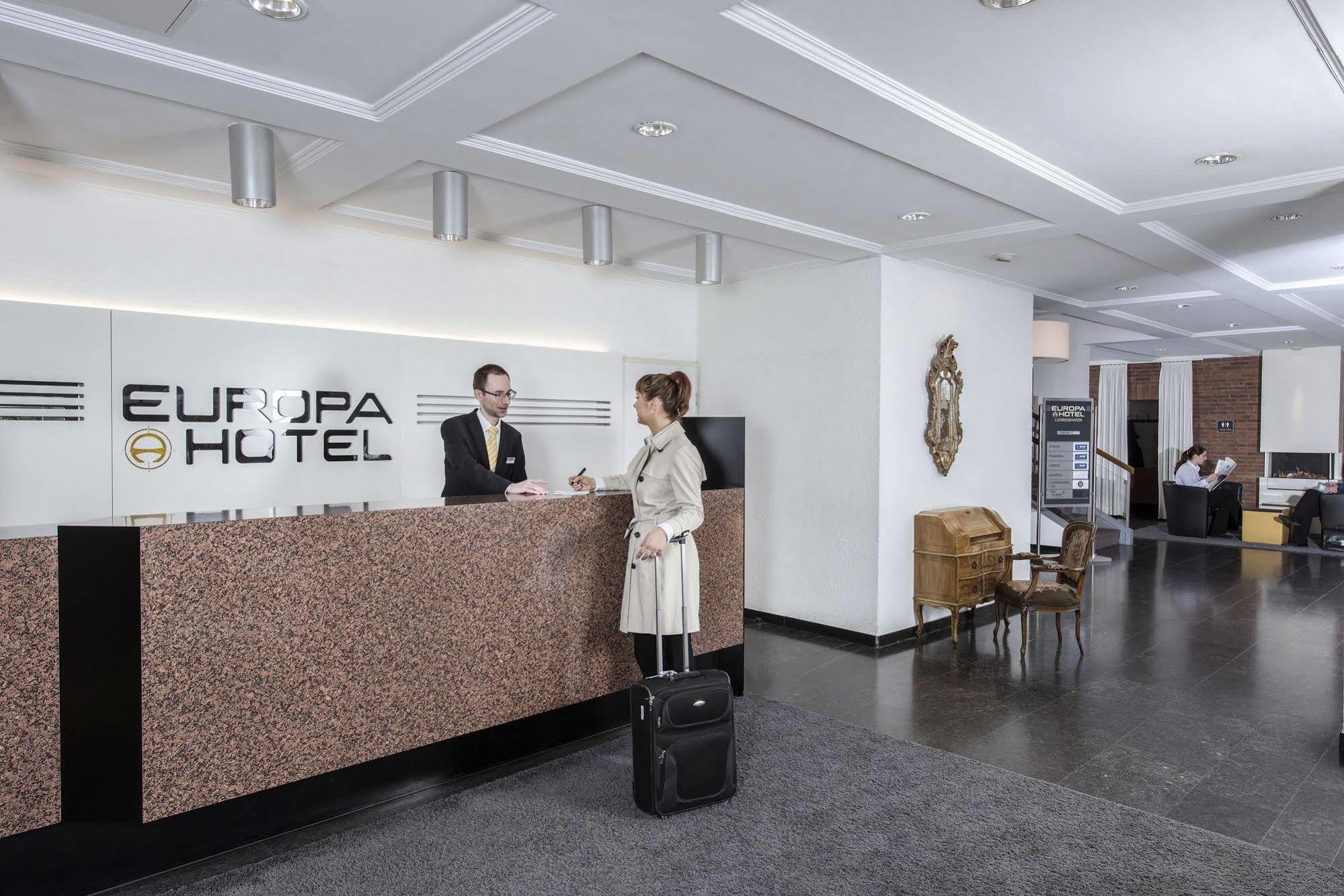 Tulip Inn Ludwigshafen City エクステリア 写真